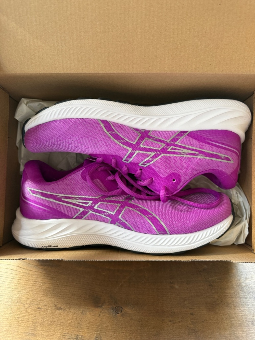 ASICS Gel-Excite 9 Women's Runners Shoes — Orchid and Silver Sz 7.5 NWT
